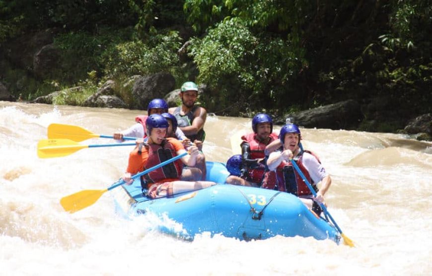 Pacuare Rafting River Tour