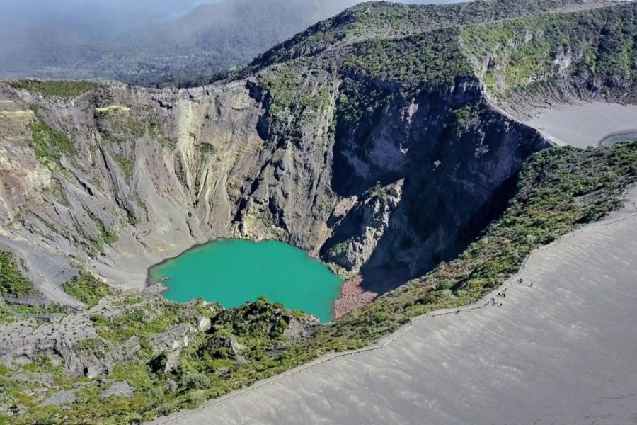 Irazú Volcano Half Day